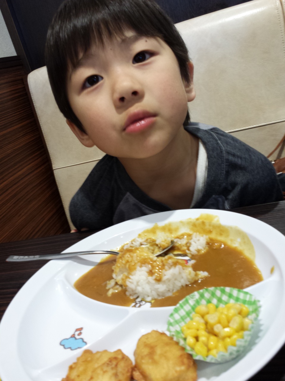 �J���[