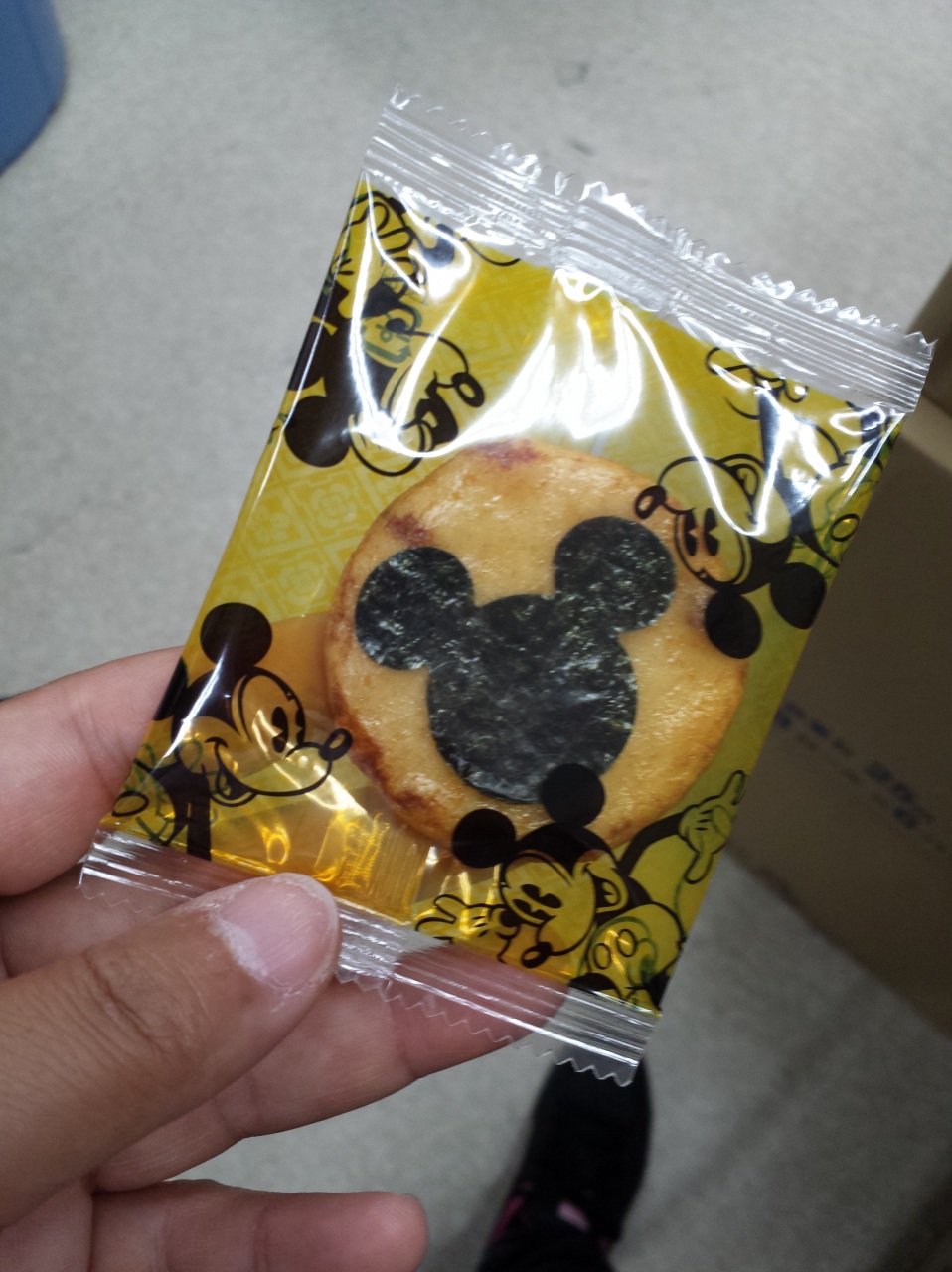 �d��������