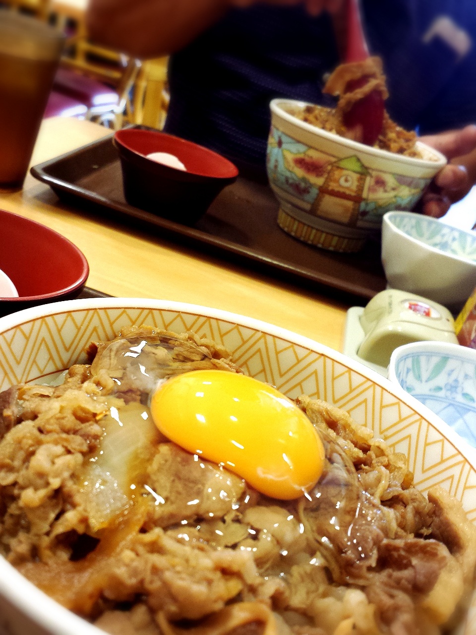 ���݂Ɠ���