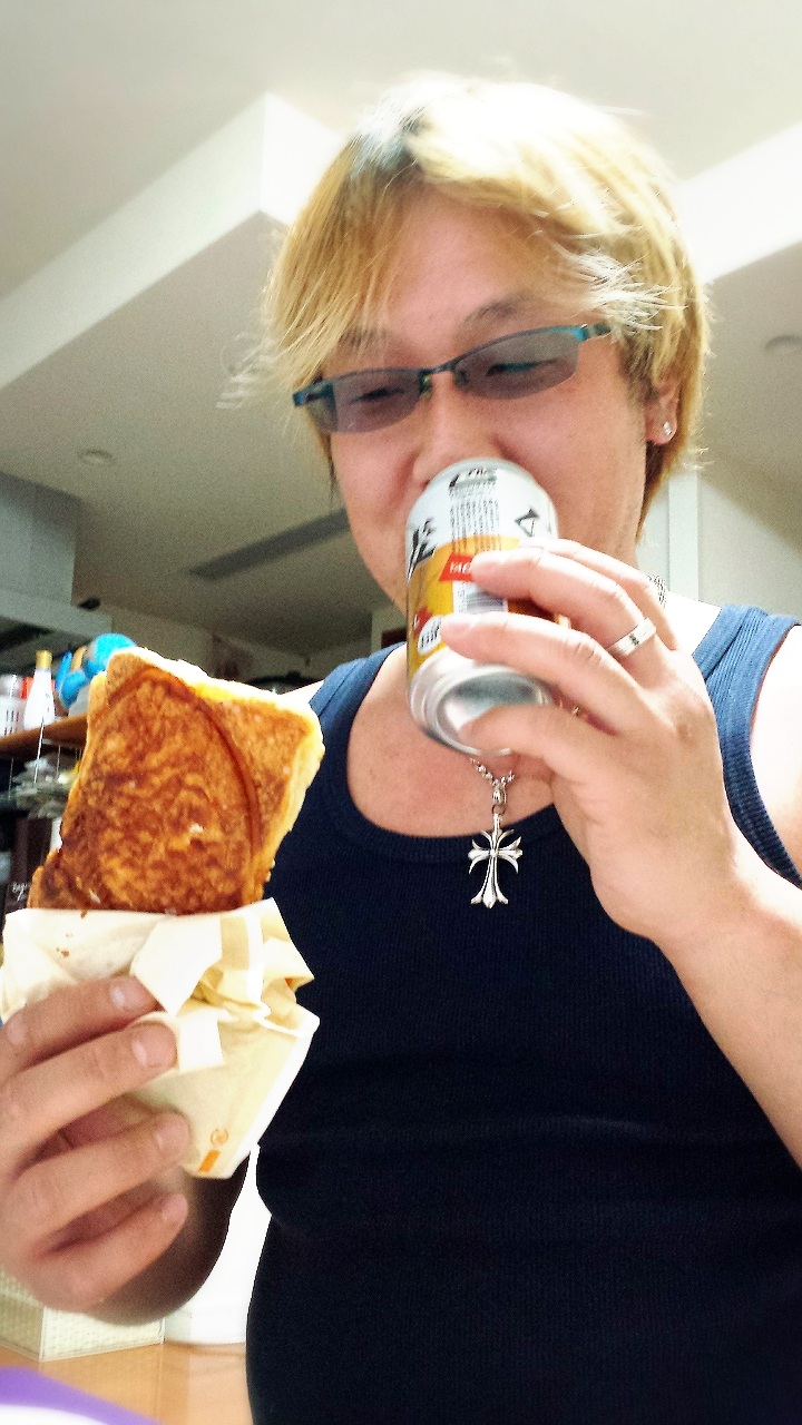 Beer�ɁA�N�������B