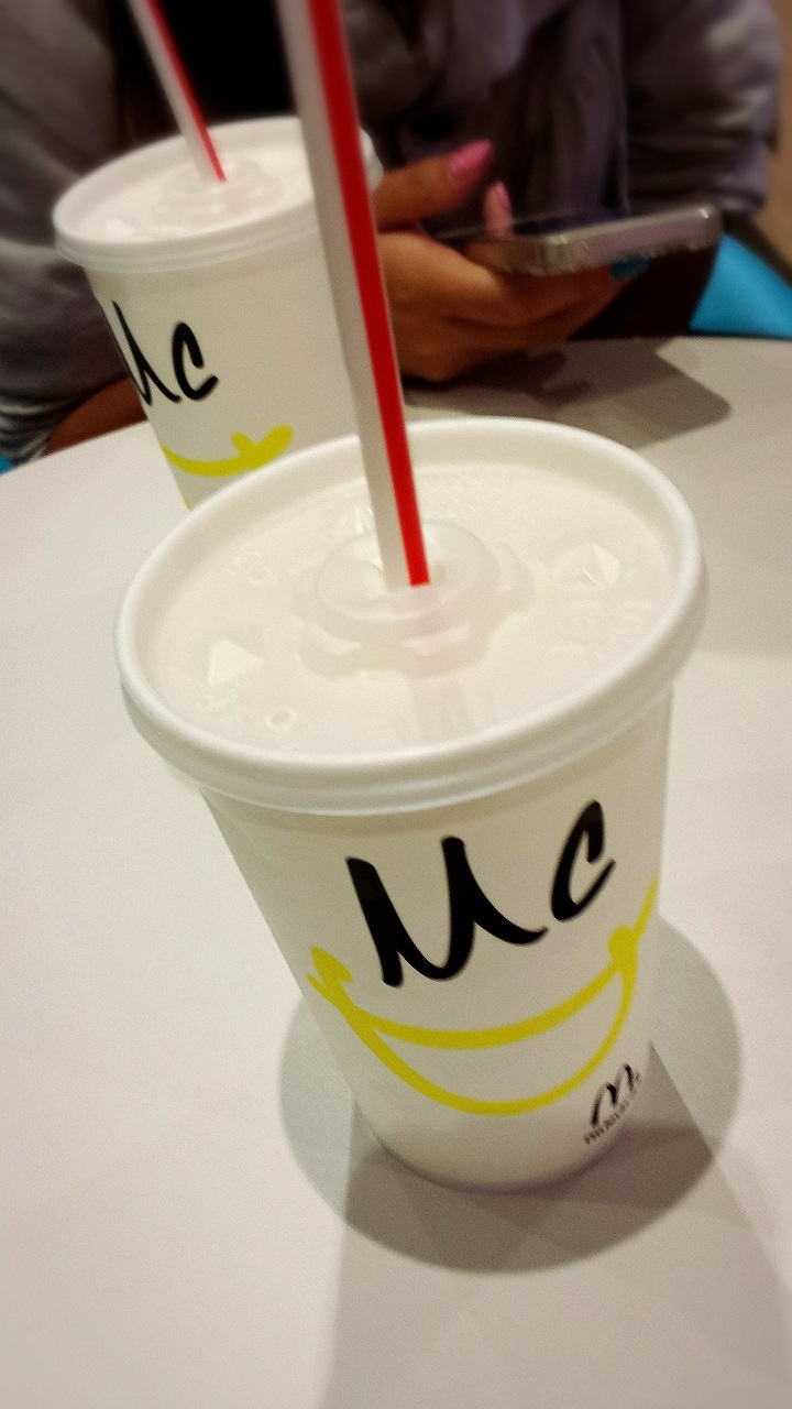 �����[