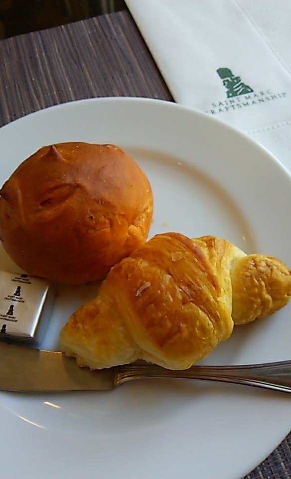 �p�����H�ׂ����āc